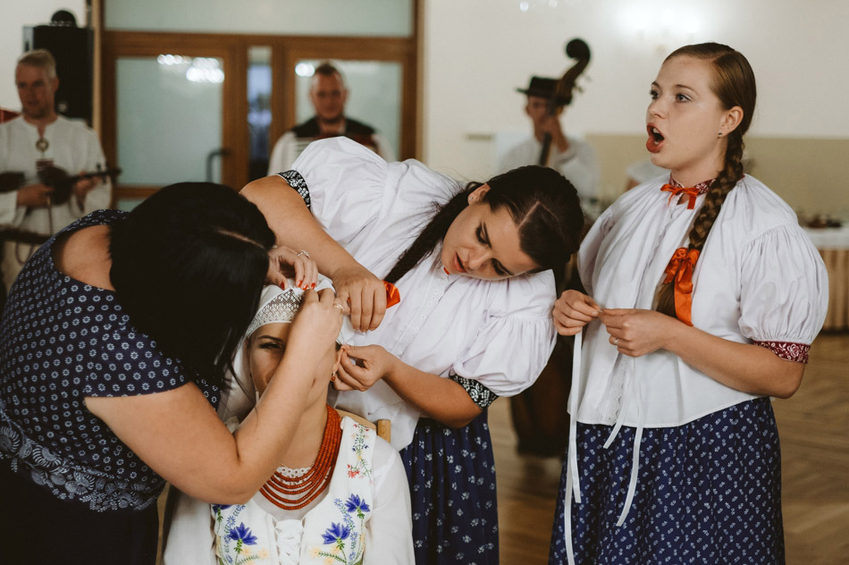 oczepiny po góralsku na weselu