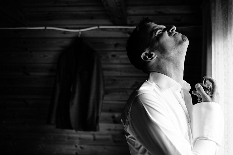 Ślub w plenerze nad jeziorem na Kaszubach