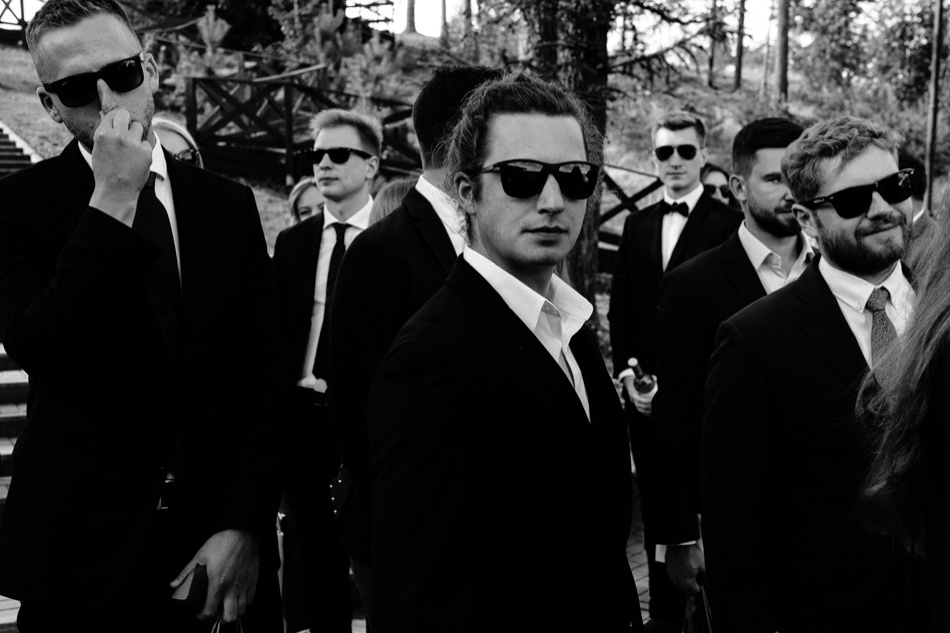 Ślub w plenerze nad jeziorem na Kaszubach