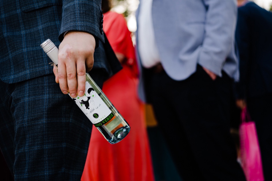 Ślub w plenerze nad jeziorem na Kaszubach