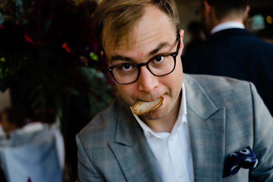 Ślub w plenerze nad jeziorem na Kaszubach