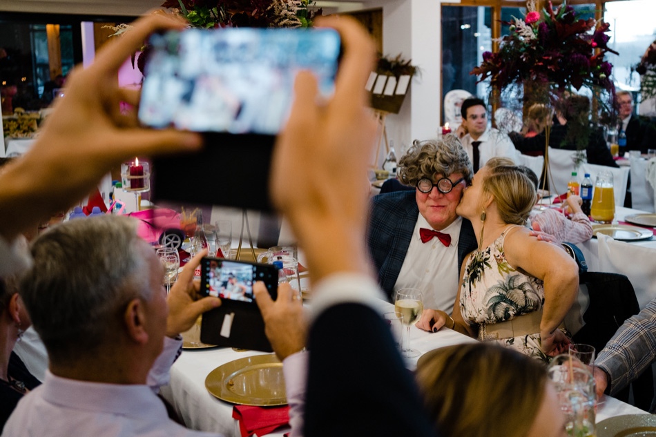 Ślub w plenerze nad jeziorem na Kaszubach